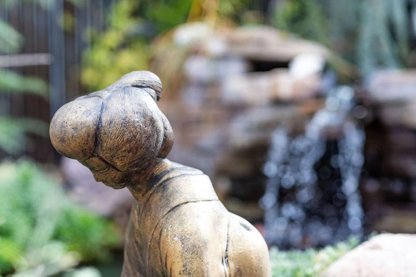 Oasis In The City Hot Tub, Pool Table, Koi Pond Salt Lake City Exterior foto
