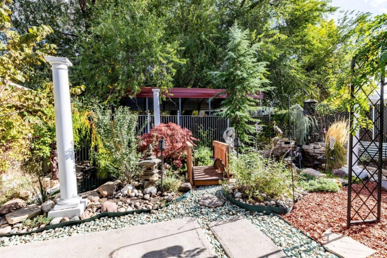 Oasis In The City Hot Tub, Pool Table, Koi Pond Salt Lake City Exterior foto