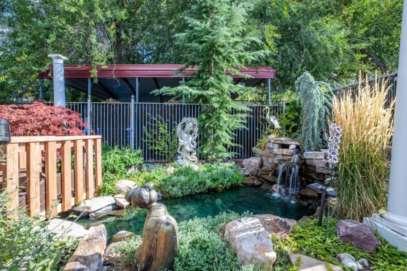 Oasis In The City Hot Tub, Pool Table, Koi Pond Salt Lake City Exterior foto