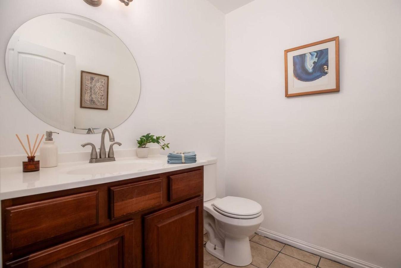 Oasis In The City Hot Tub, Pool Table, Koi Pond Salt Lake City Exterior foto